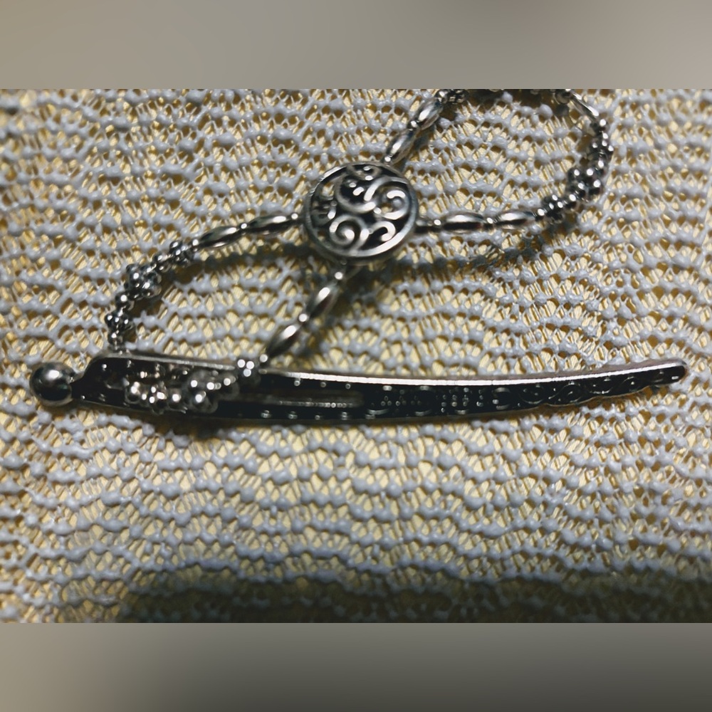 LILI ROSE SILVER HAIR CLIP - Picture 7 of 9